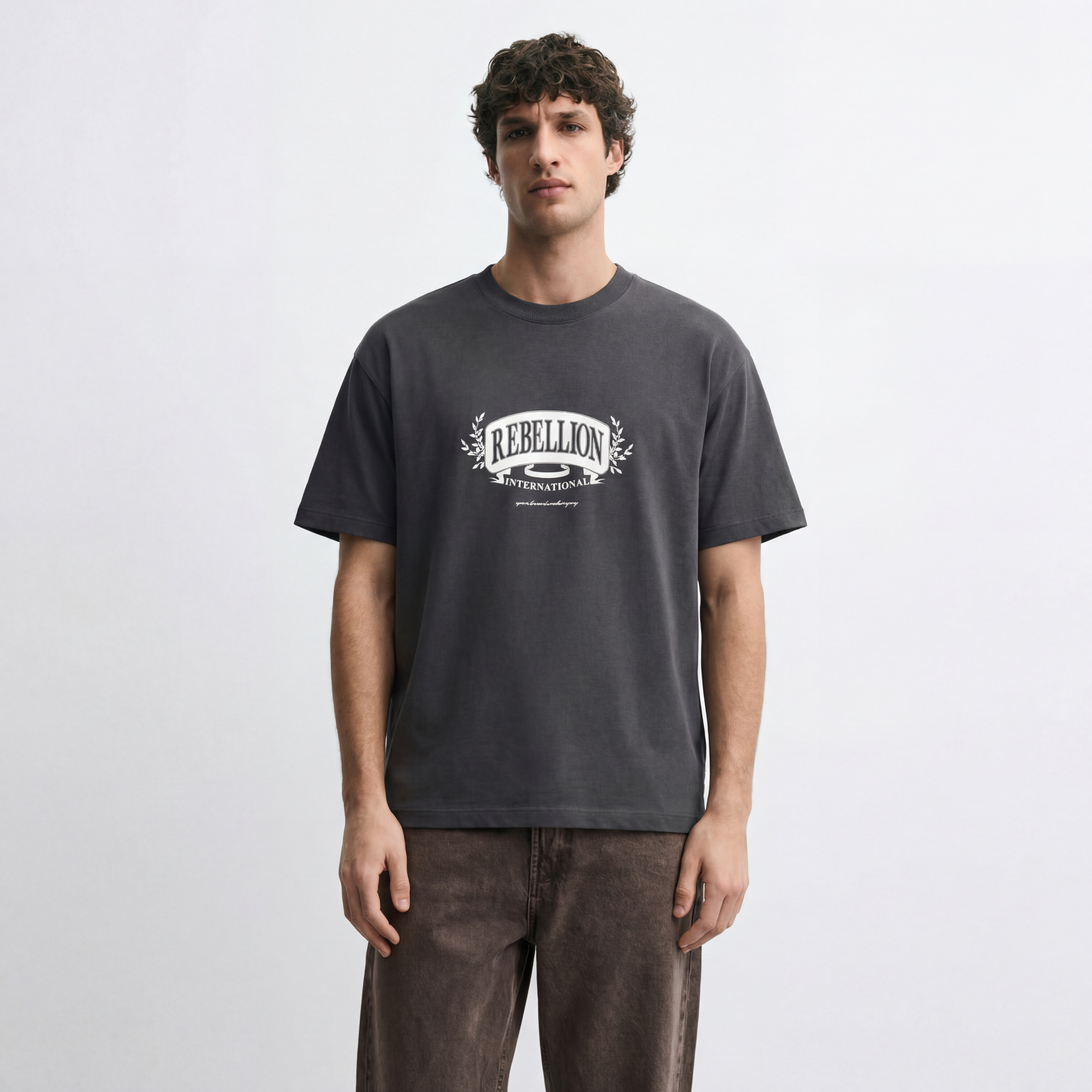 International T-Shirt - Grey